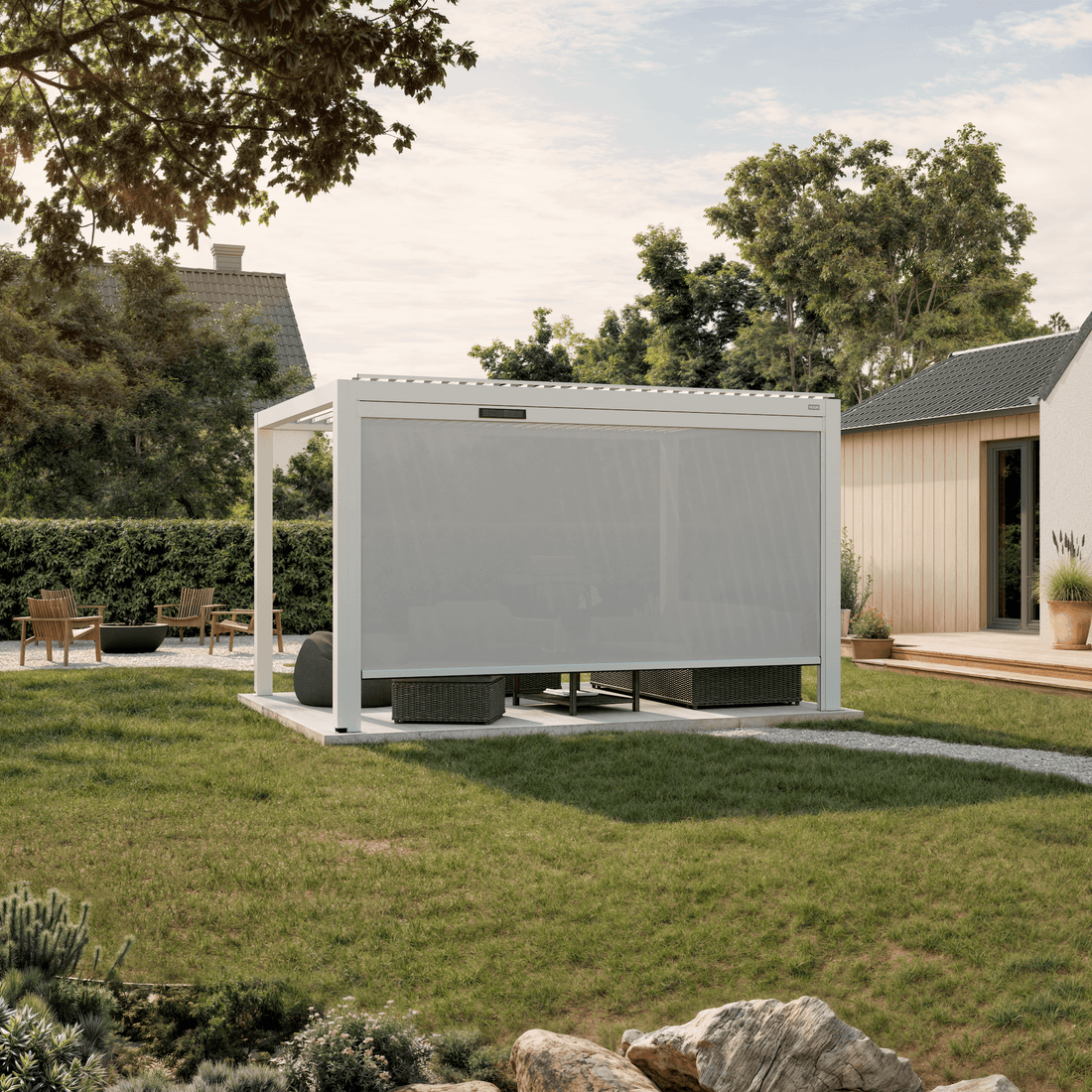 Side Screens: Turning a Pergola into an Outdoor Room