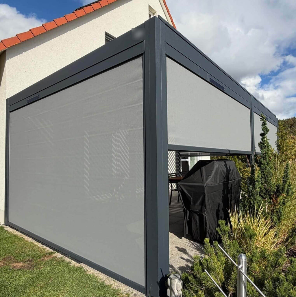 Aluminum pergola with retractable side screens fully closed