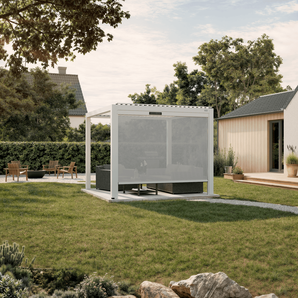Solar retractable side screen, 10' in white, on an aluminum pergola