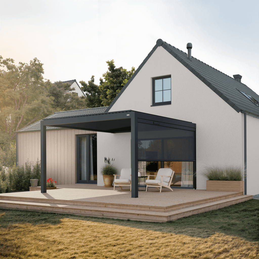Solar retractable side screen, 13' in anthracite, on an aluminum pergola